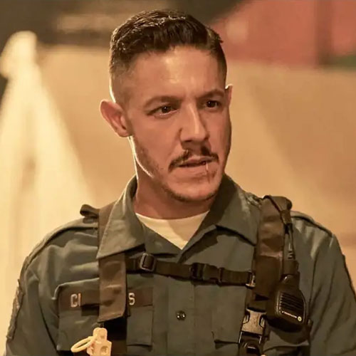 Actor, Theo Rossi, Arctic Comic Con, Anchorage, Alaska, Cosplayers, Celebrities, Artists, Gaming, Comic Books, Anime, Venders